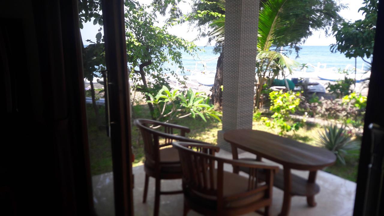 Warung Pantai Bungalows آميدْ المظهر الخارجي الصورة